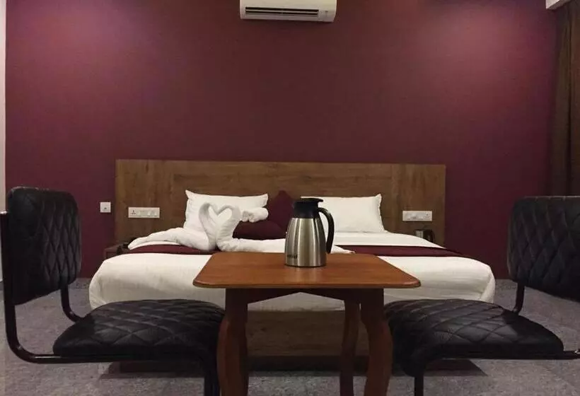 Hotelli Hillfort Inn