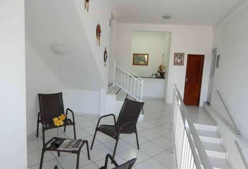 酒店 Pousada Certri