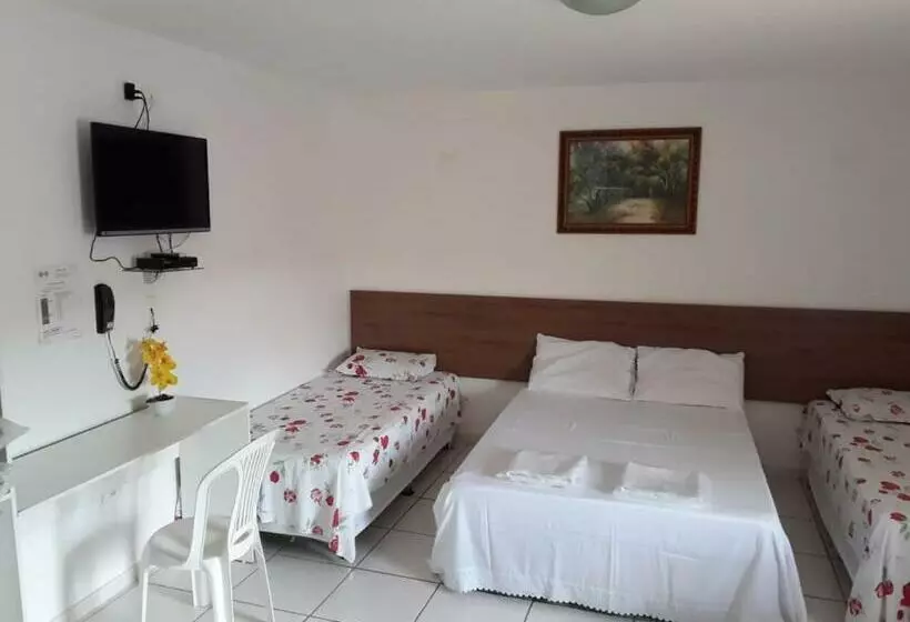 Hotelli Pousada Certri