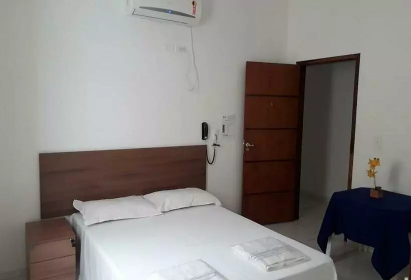 Hotelli Pousada Certri