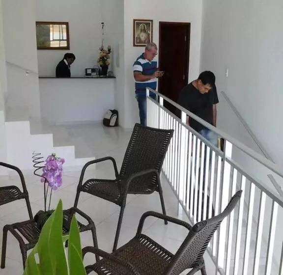 Hotelli Pousada Certri