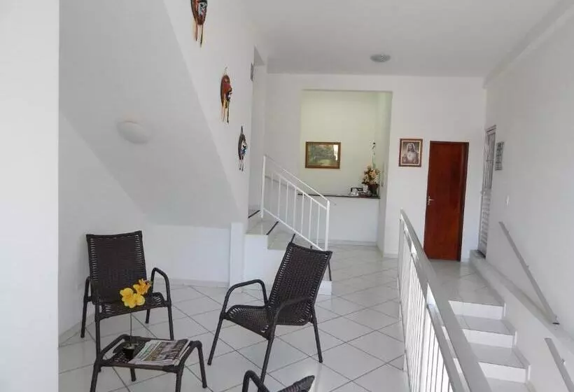 Hotelli Pousada Certri