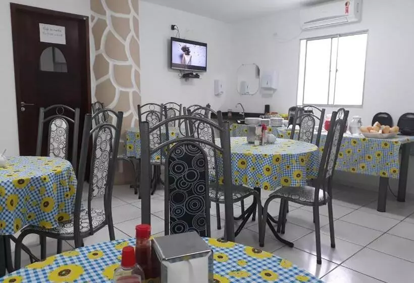 Hotelli Pousada Certri