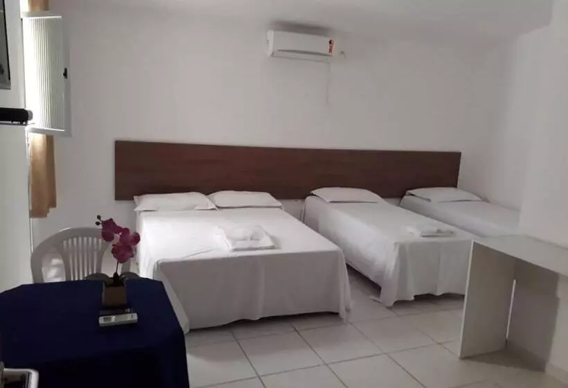 Hotelli Pousada Certri