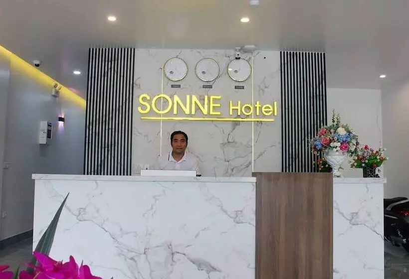 هتل Sonne