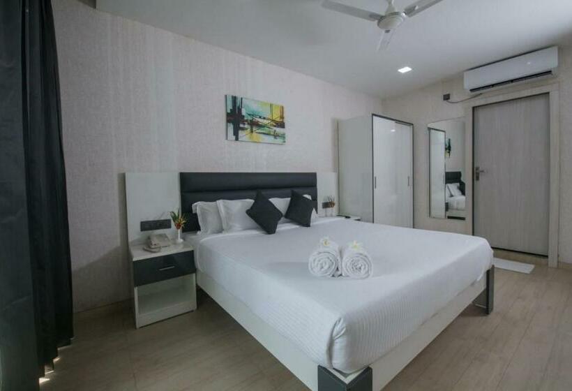 Foxoso La Beach Resort, Morjim