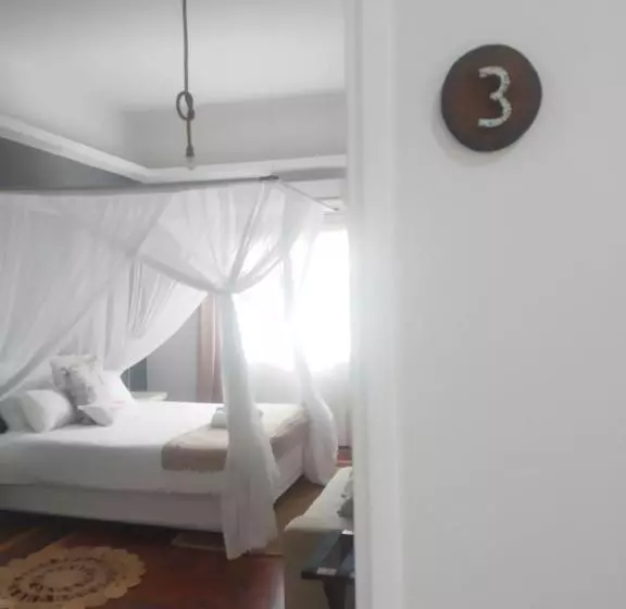 ペンション Acacia Inn Guesthouse