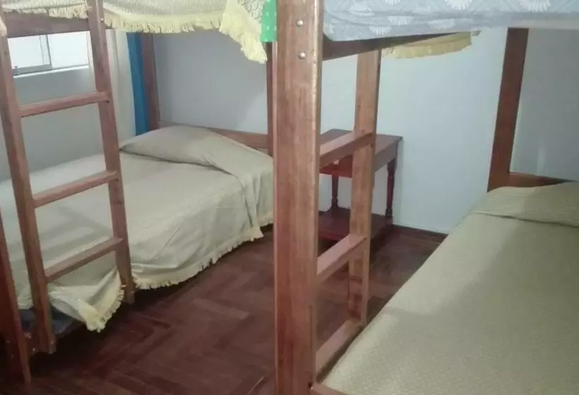 پانسیون Hostel Puno Backpackers