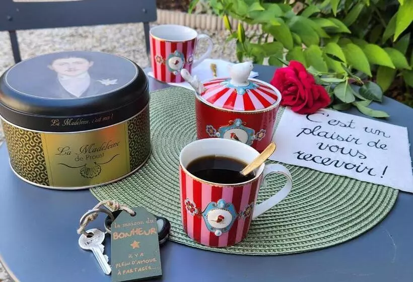 Majatalo Le Clos Pascaline