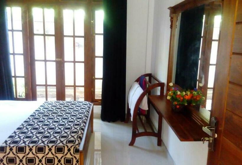 بنسيون Summerland Residence