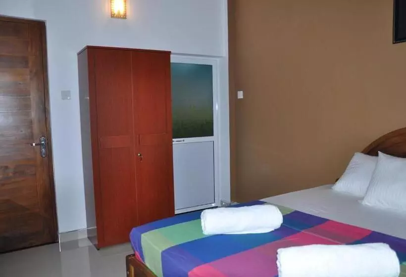 Majatalo Summerland Residence