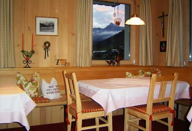 Aamiaismajoitus (B&B) Pension Waldhof