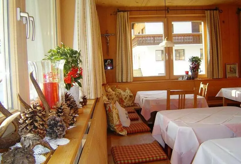Aamiaismajoitus (B&B) Pension Waldhof