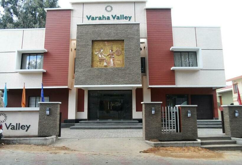 בית מלון כפרי Varaha Valley