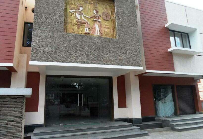 בית מלון כפרי Varaha Valley