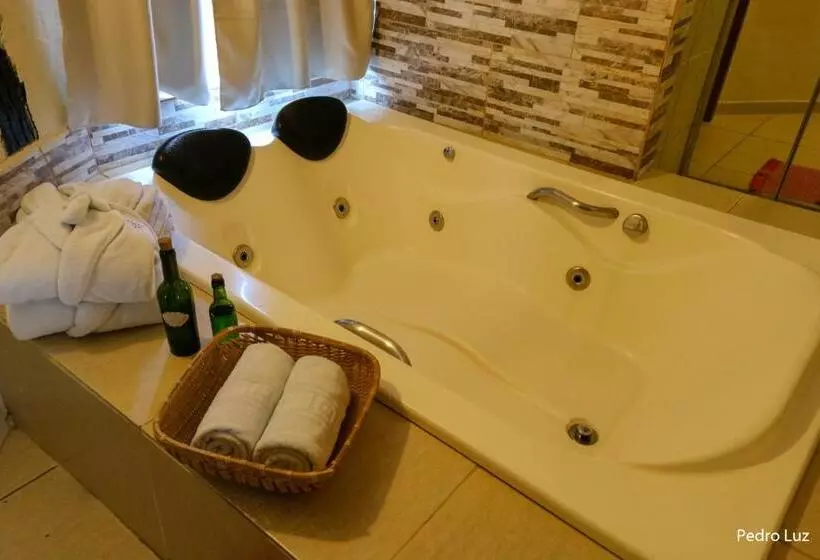 ペンション Pousada Villa Luna