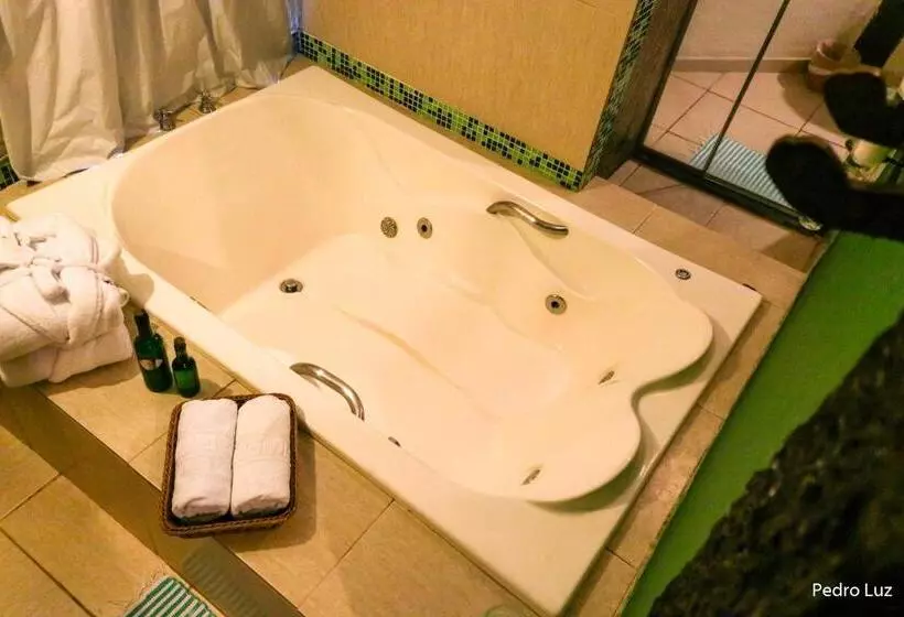 ペンション Pousada Villa Luna