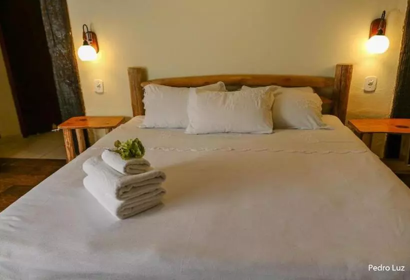 ペンション Pousada Villa Luna