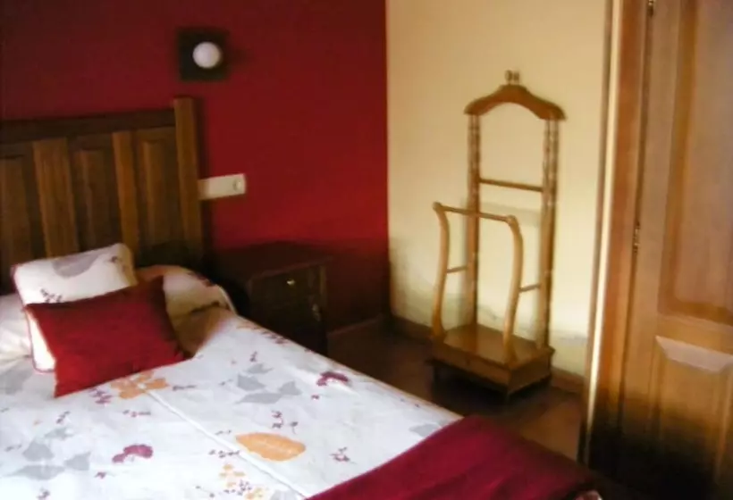 Apartamentos Rurales La Portiella