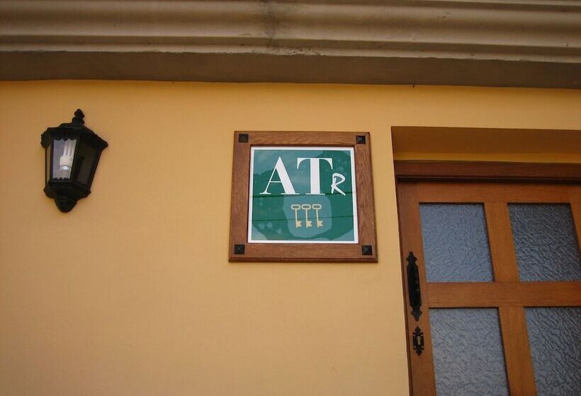 Apartamentos Rurales La Portiella