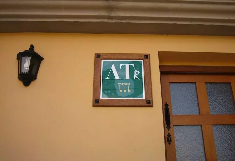 Apartamentos Rurales La Portiella