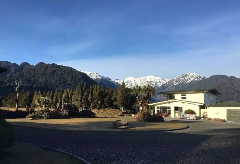 Glacier View Motel   Franz Josef