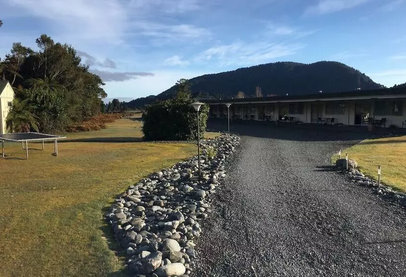 Glacier View Motel   Franz Josef