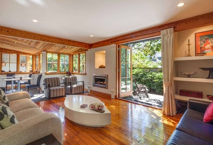 בית מלון כפרי Arrowtown House Boutique