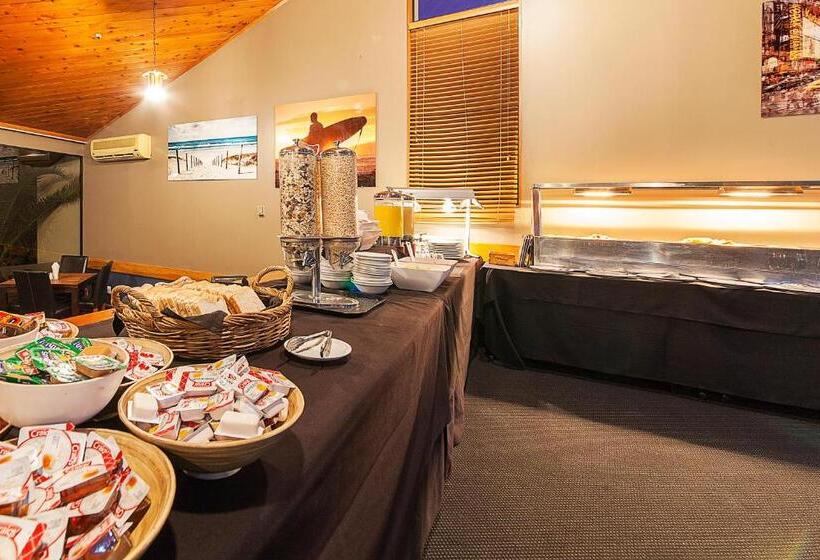 בית מלון כפרי Lakeland Resort Taupo