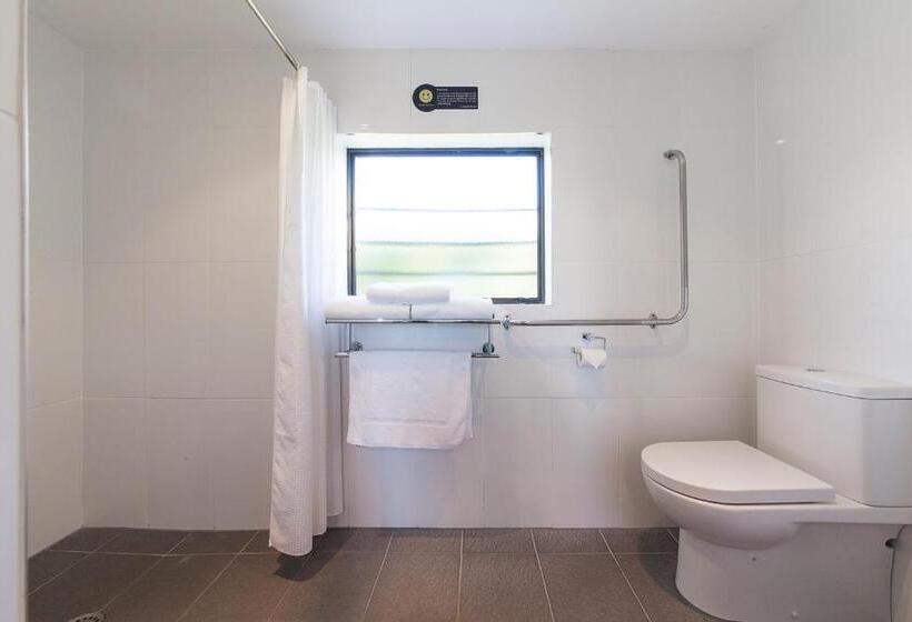 בית מלון כפרי Lakeland Resort Taupo