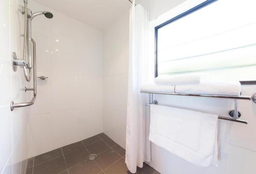 בית מלון כפרי Lakeland Resort Taupo