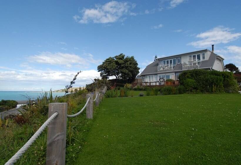 ホテル Lemon Tree Lodge