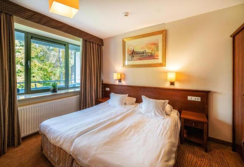 בית מלון כפרי Murowanica