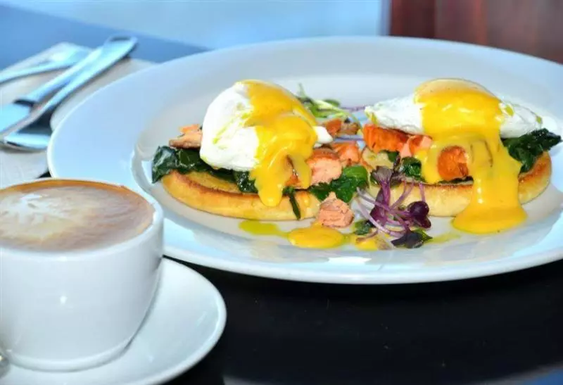 هتل Peppers Bluewater Resort