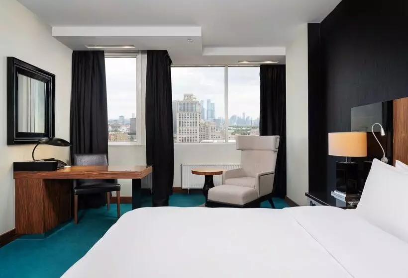 هتل Radisson Blu Belorusskaya