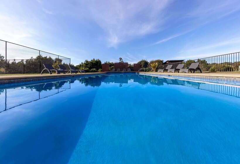 בית מלון כפרי Ramada Resort By Wyndham Phillip Island