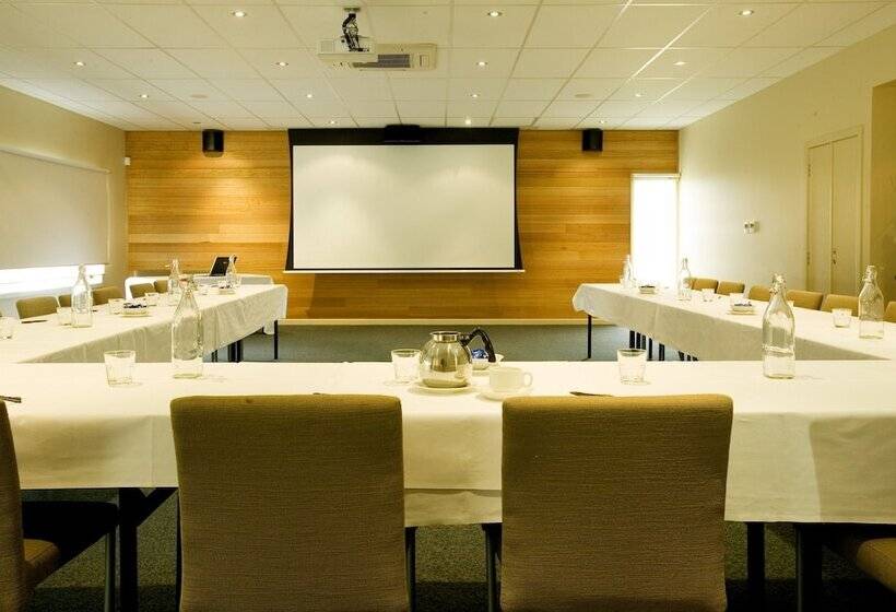 בית מלון כפרי Ramada Resort By Wyndham Phillip Island