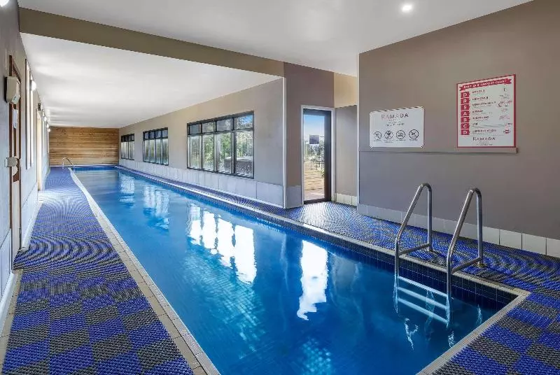 בית מלון כפרי Ramada Resort By Wyndham Phillip Island