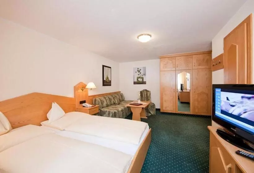 בית מלון כפרי Regina