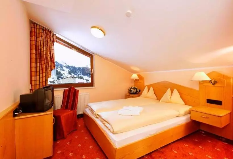 בית מלון כפרי Regina