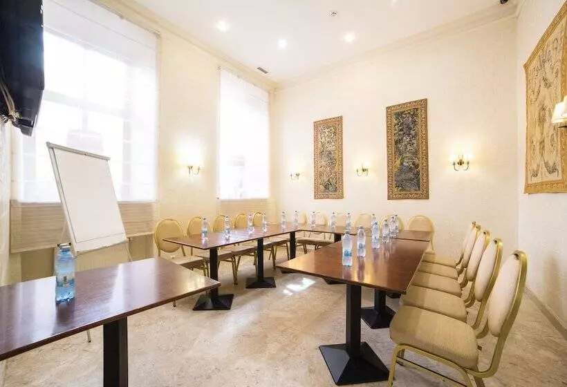 Hotel Optima Collection Medievale Lviv