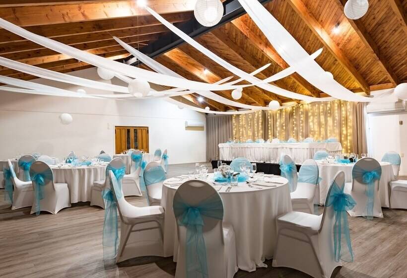 فندق Taipa Beach Resort