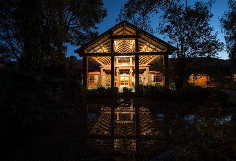 בית מלון כפרי Tall Timbers Tasmania