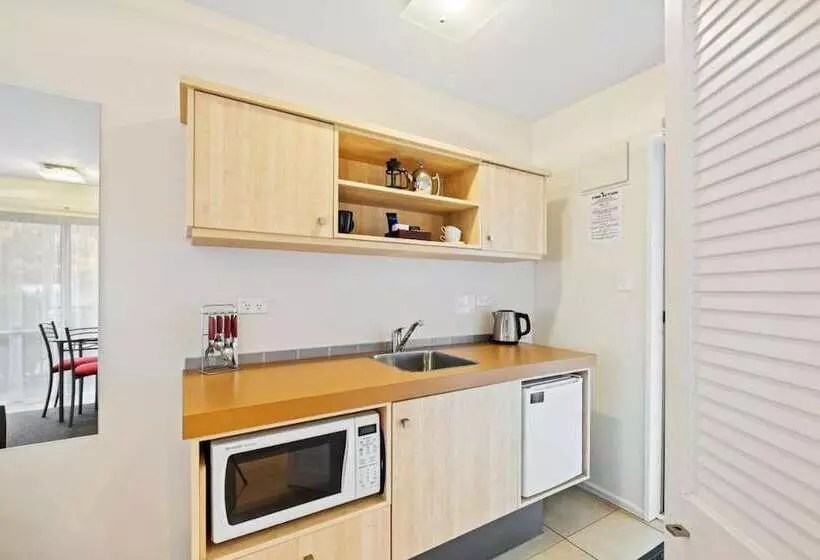 Hotel Tussock Peak Lodge