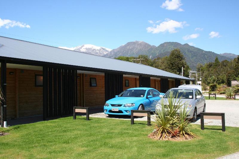 Отель Westwood Lodge