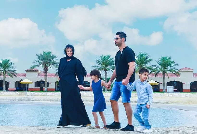 Mena Holiday Beach Resort Half Moon