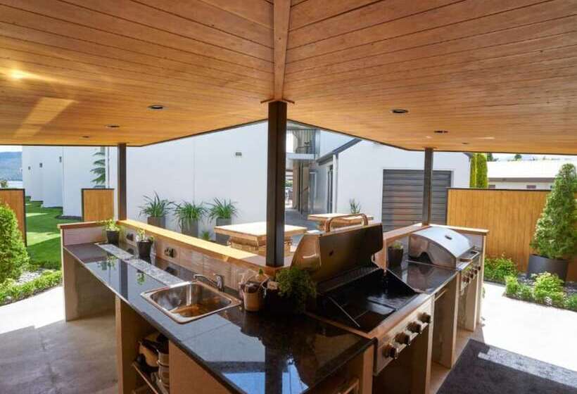 모텔 Radfords On The Lake