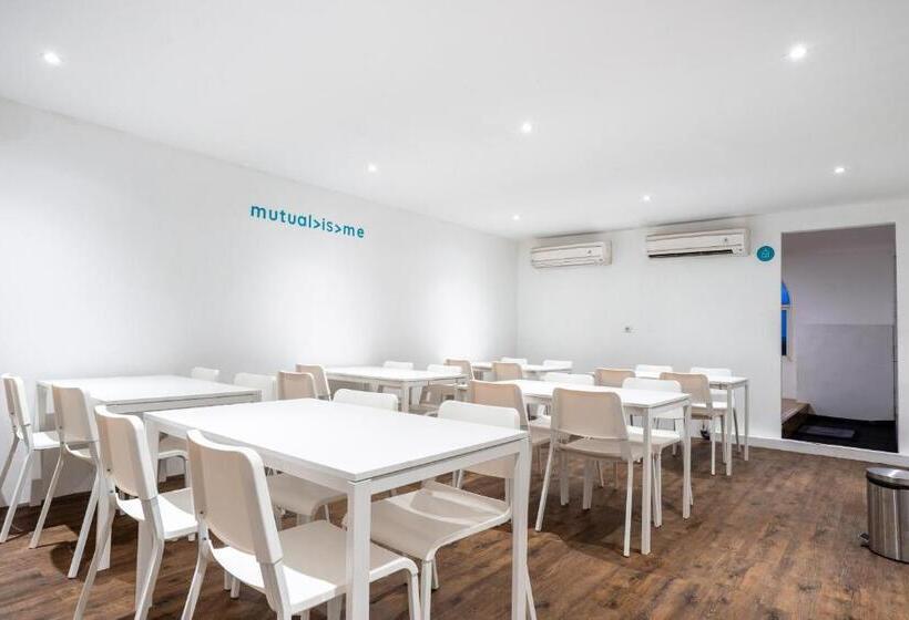 هتل Bobopod Pancoran, Jakarta