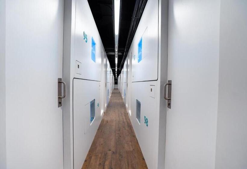 هتل Bobopod Pancoran, Jakarta