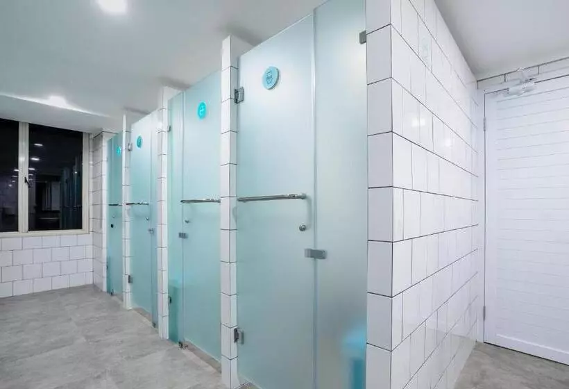 ホテル Bobopod Pancoran, Jakarta